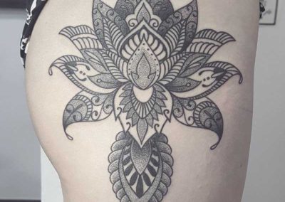 tatuajes decorativos | tatuajes blanco y negro