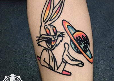 Ejemplo de: tatuajes en el antebrazo | cartoon tattoos | tatuaje bugs bunny