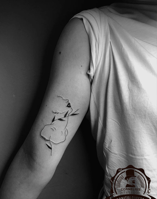 tatuajes en el brazo mujer: ejemplo de tatuajes elegantes