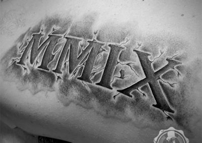 tatuaje números romanos | blackwork tattoo