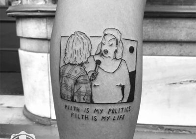 blackwork tattoo feminista