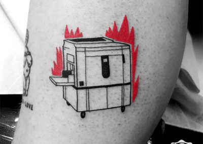 mini tattoo | rojo y negro