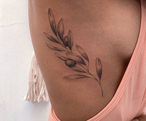 tatuajes finos de flores