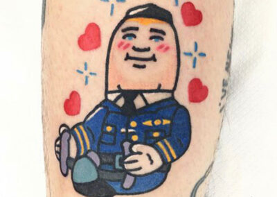 cartoon tattoo de un piloto de aviones
