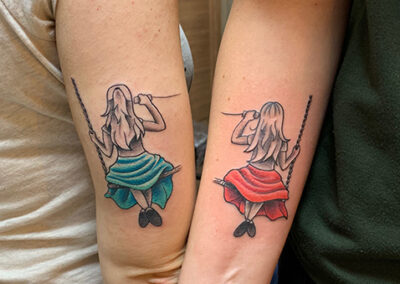 Ideas de tatuajes para parejas columpio