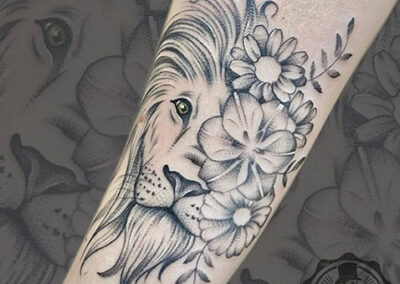 Ideas de tatuajes para parejas león y leona