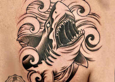 tatuajes cover de un tiburón