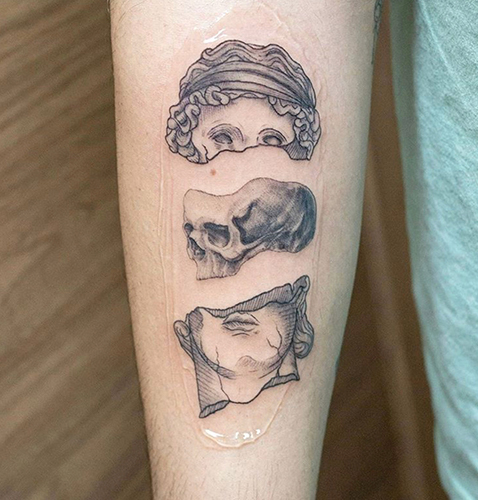 tatuajes para mujer de una libélula