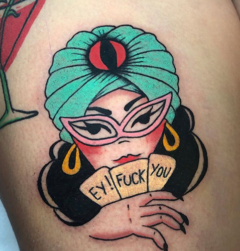 Pin up tattoo hecho por tatuadores en Madrid